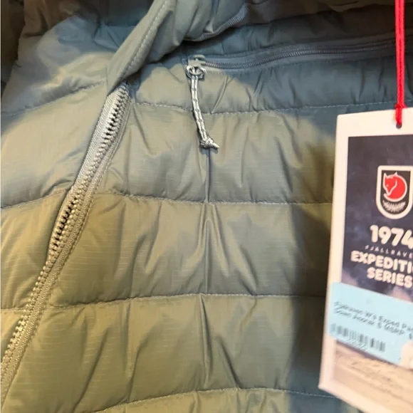 NWT Women’s Size Small Fjallraven Expedition Pack Down AnorakGreen Puffer Jacket - Picture 6 of 10